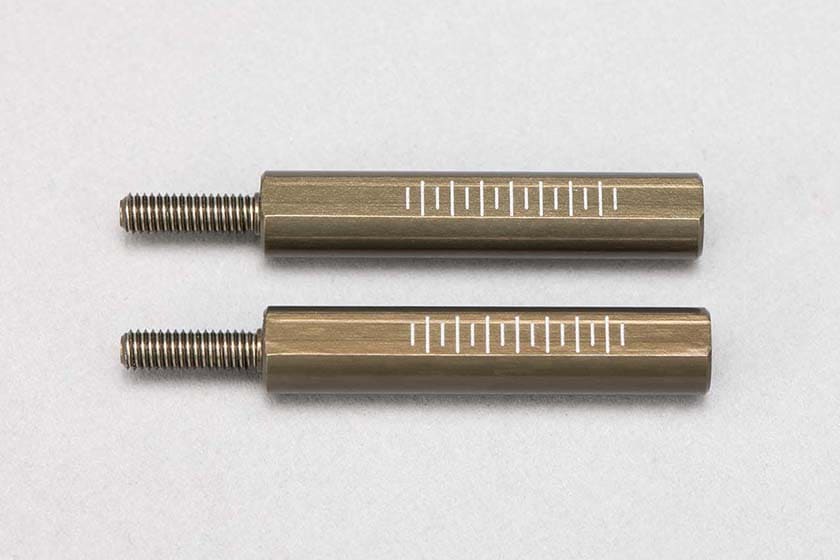 フロントロアAアーム用 アルミ製 30mm ロッドエンドアダプター