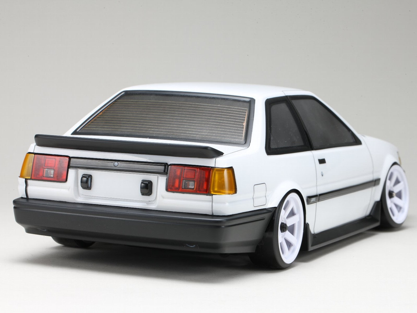 トヨタカローラ (AE86)レビン 2ドアボディセット｜YOKOMO 公式サイト